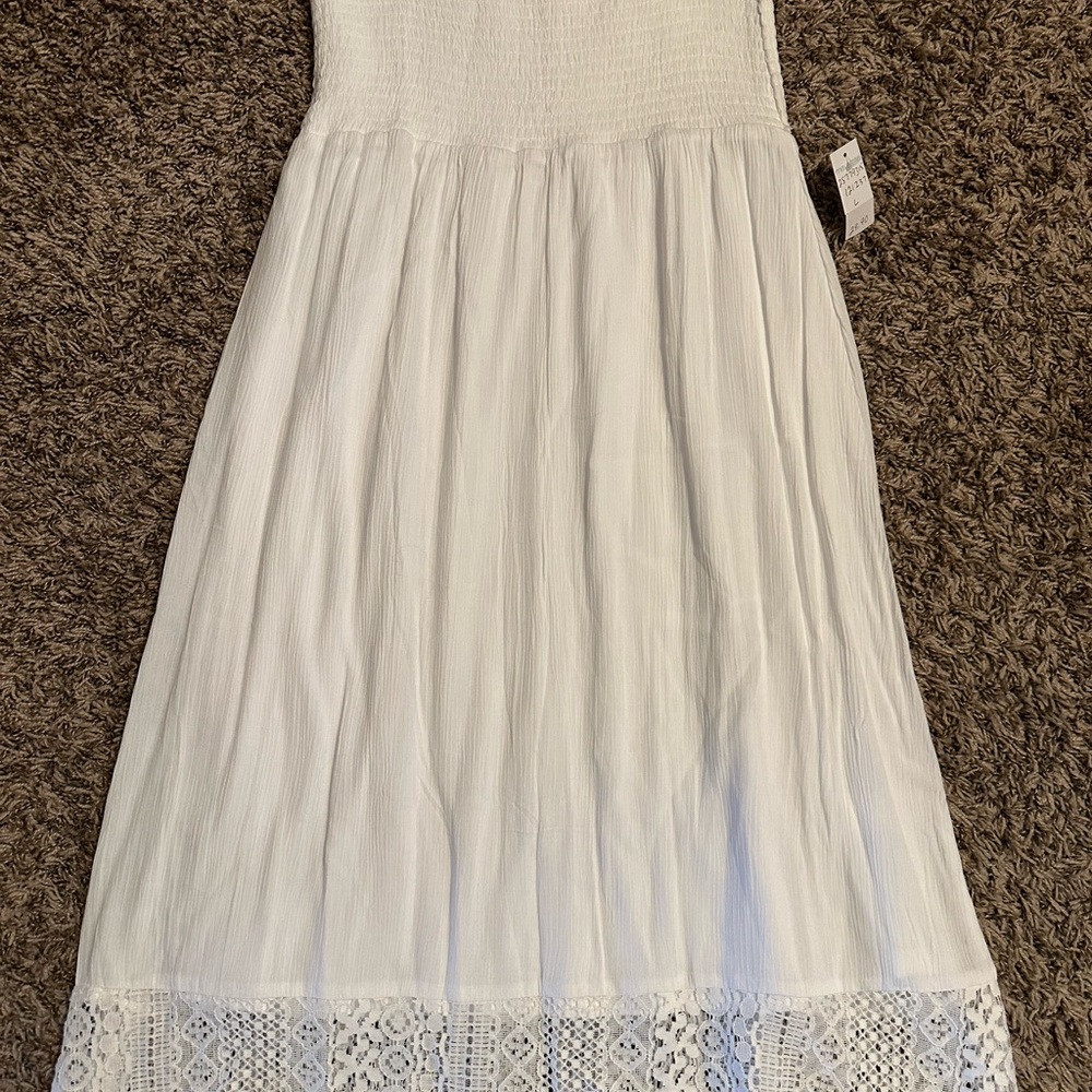Maurice’s white lace dress - Picture 2 of 15